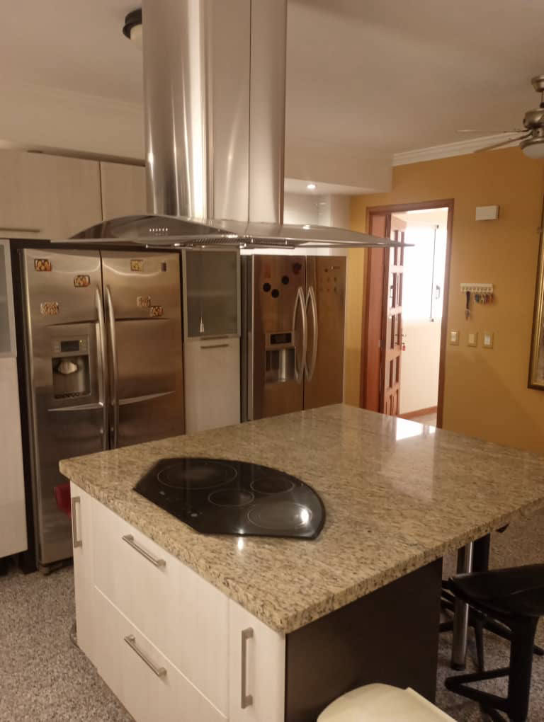 Будинок, 4306 м², 360 000$ — FAKTOR